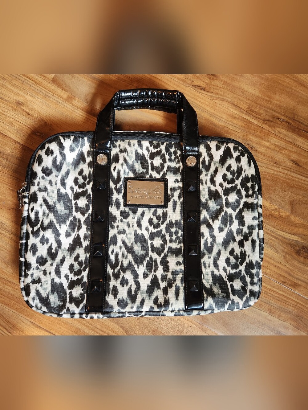 Betsey Johnson Black White Leopard Print Laptop Bag 13x15